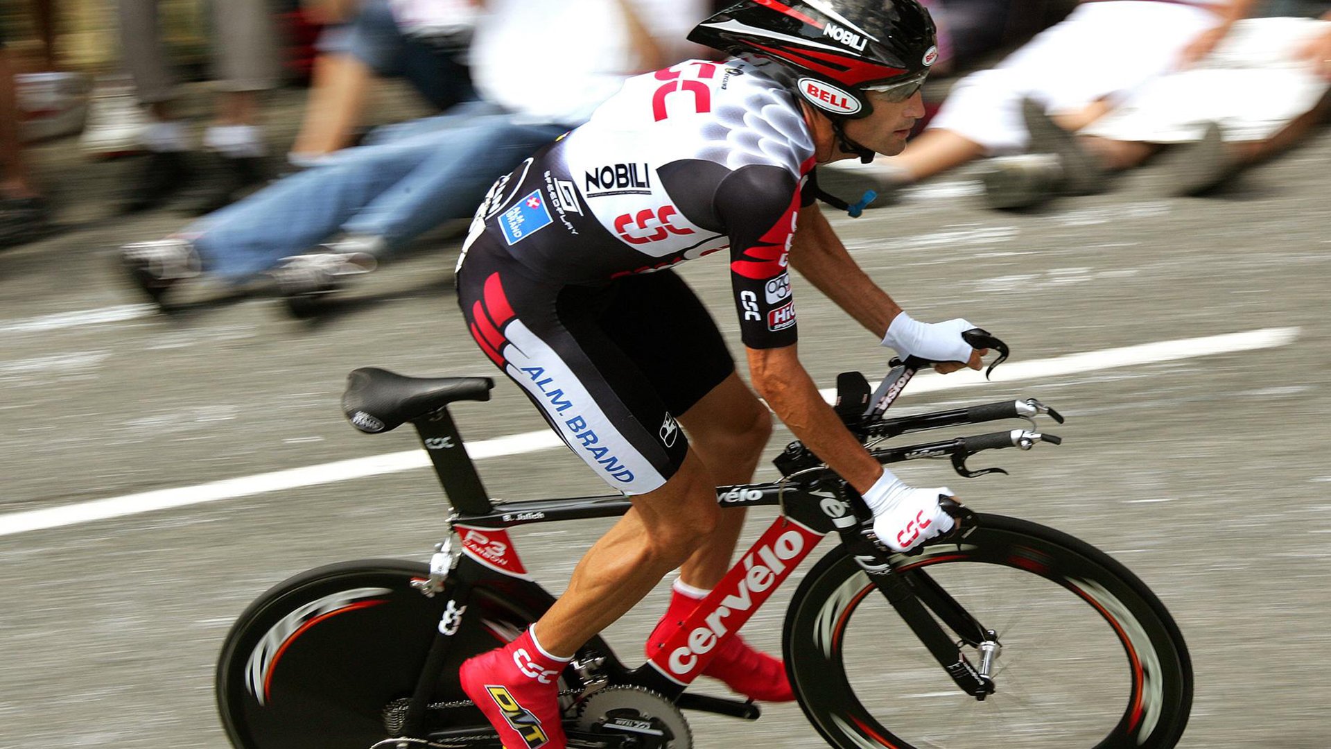 法甲球队融合心理调节技术提升比赛适应性